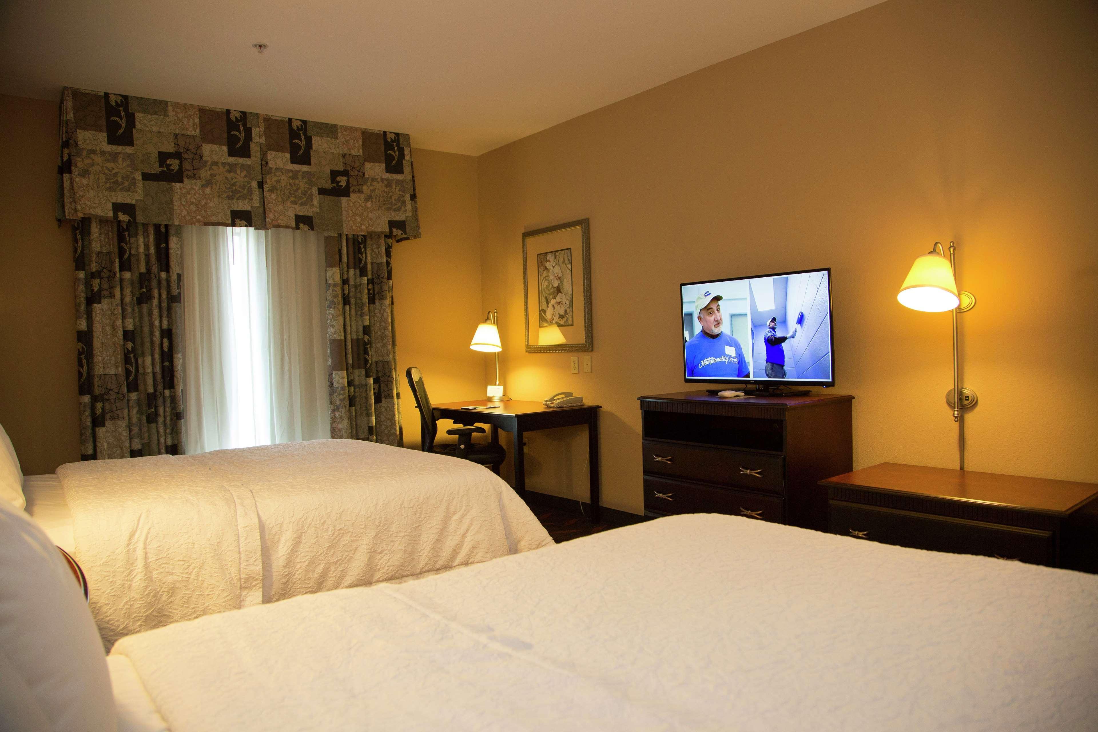 Hotel Hampton & Houston 3*
