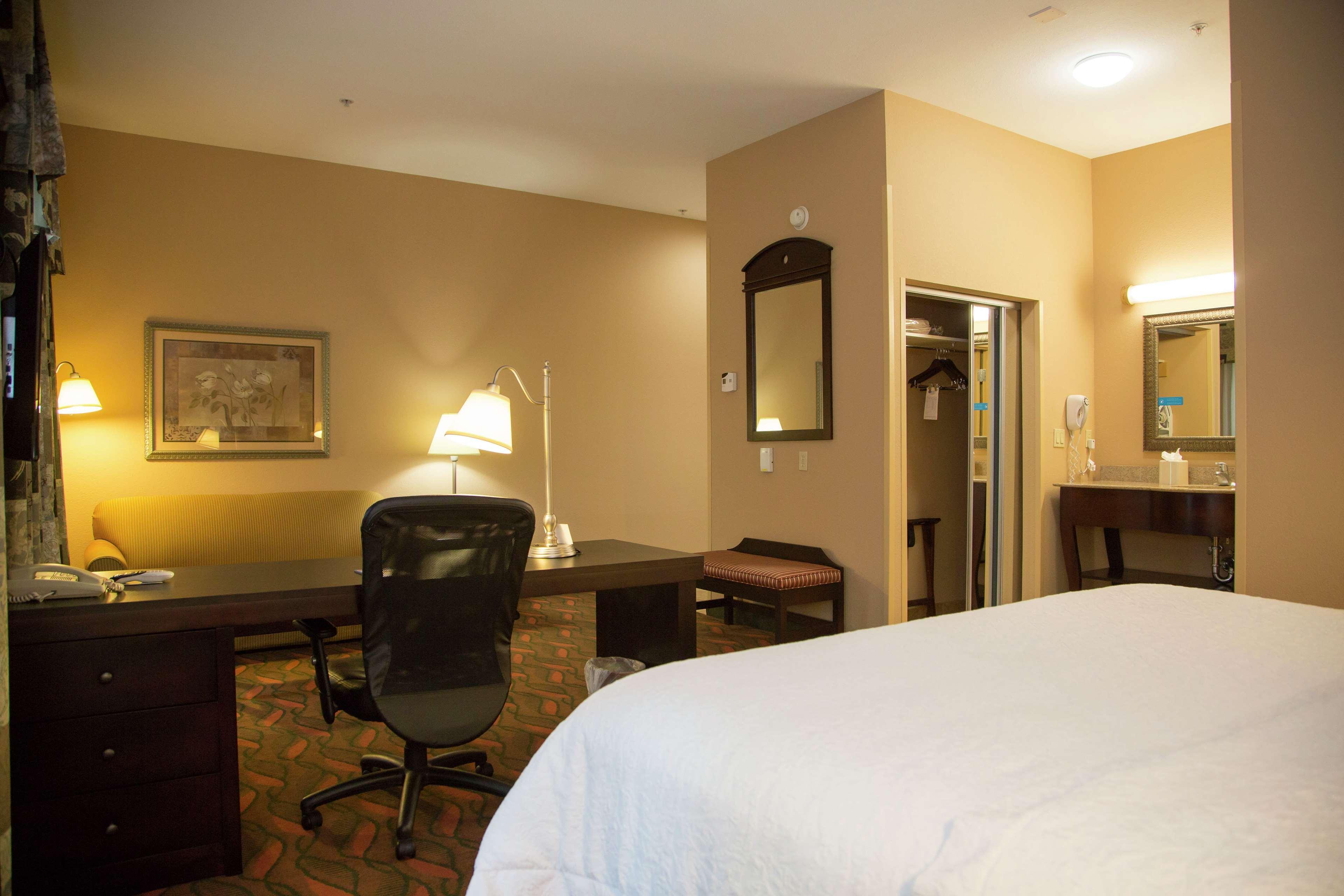 Hotel Hampton & Houston